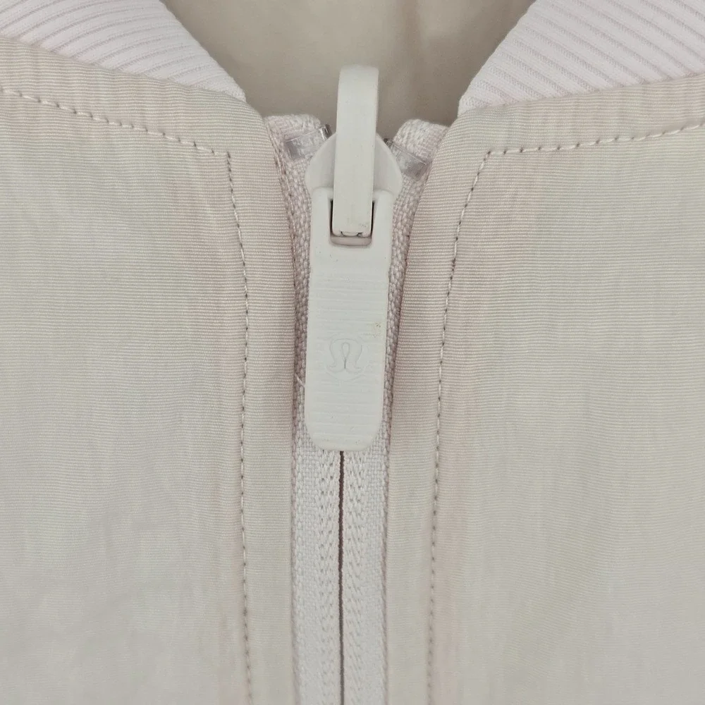 lululemon athletica defects or